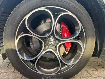 Alfa Romeo Stelvio 2.2 Turbodiesel 210 CV AT8 Q4 Veloce Bianco usata Caorle