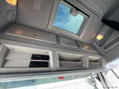 Iveco Stralis STRALIS HI-ROAD AT440S46T EURO 6 Nero usata Caltagirone