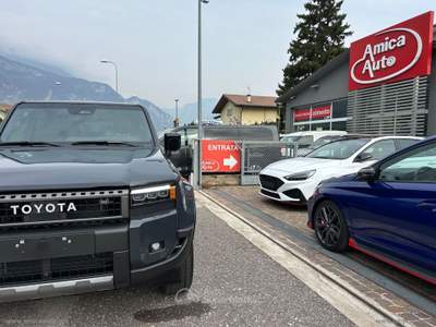 Toyota Land Cruiser Land Cruiser 2.8 D4D A/T AWD Adventure 7 POSTI  -  TETTO  -  DA IMMATRICOLARE Grigio usata Lavis