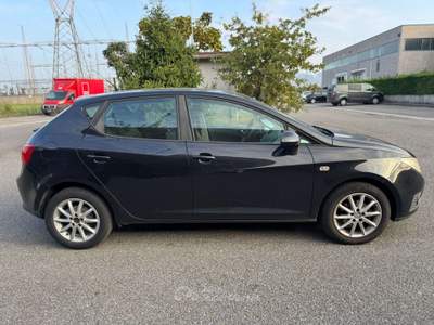 Seat Ibiza Ibiza IV 2008 Berlina SC 1.4 Style c/esp Nero usata TRAVAGLIATO