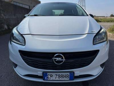 Opel Corsa Corsa V 2015 5p 1.4 b-Color Gpl 90cv Bianco usata TRAVAGLIATO