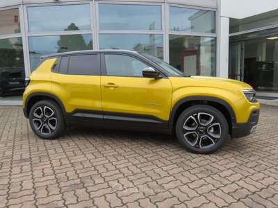 Jeep Avenger 1.2 Turbo 100cv Summit Giallo usata Seregno