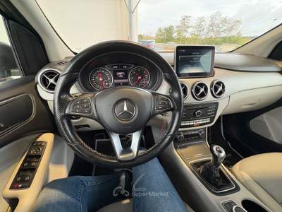 Mercedes-Benz Classe B B 180 d Executive Bronzo usata ALTAMURA