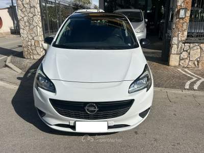 Opel Corsa Opel Corsa 1.4 90CV GPL Tech 5 porte Innovation Bianco usata Caivano