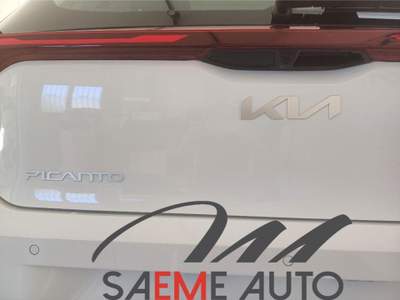 Kia Picanto 1.0 12V 5 porte Urban Bianco usata Domodossola