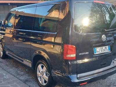 Volkswagen Multivan 2.0 tdi Comfortline 4motion 140cv Nero usata VOBARNO