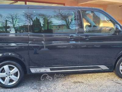 Volkswagen Multivan 2.0 tdi Comfortline 4motion 140cv Nero usata VOBARNO