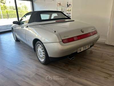 Alfa Romeo Gtv/Spider Capote elettrica - targa oro Argento usata Spinea