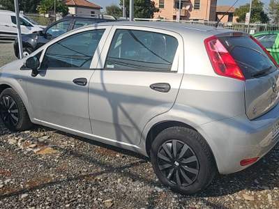 Fiat Punto null usata Santa Giuletta
