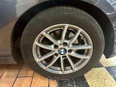 BMW Serie 1 116d d 5p. Business Automatica Grigio usata Melegnano