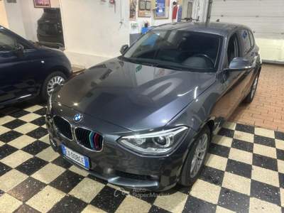 BMW Serie 1 116d d 5p. Business Automatica Grigio usata Melegnano