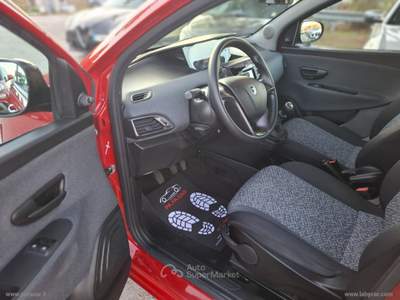 Lancia Ypsilon Ypsilon 1.0 FireFly 5p.S&S Hybrid Silver Rosso usata RIMINI