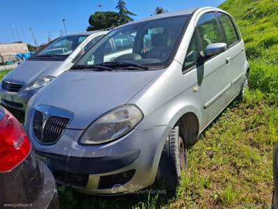 Lancia Musa Musa 1.3 MJT 16V Platino Grigio usata RIMINI