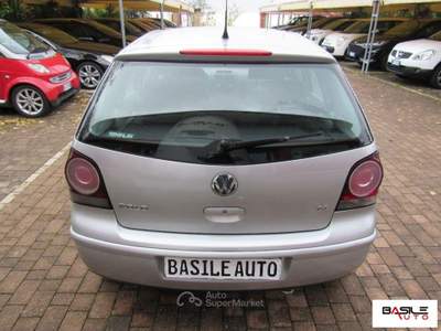 Volkswagen Polo 1.4/80CV 16V 5p. aut. Comfortline Grigio usata Oppido Lucano