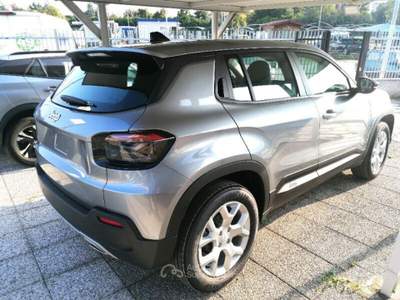 Jeep Avenger Avenger 1.2 Turbo 100 CV MHEV Altitude Grigio usata Rho
