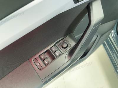 Seat Ibiza 1.0 ecotsi FR 95cv Grigio usata Bassano del Grappa
