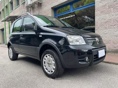 Fiat Panda 1.2 4X4 69CV Nero usata Venezia