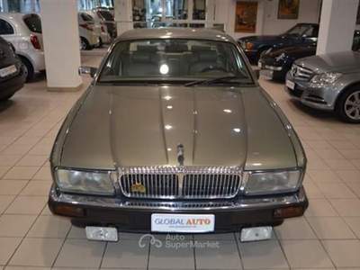 Jaguar Daimler Sovereign Daimler XJ40 Cat Automatic Grigio usata Seregno