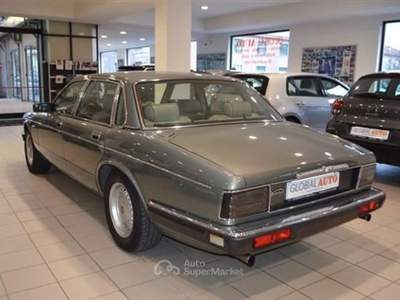 Jaguar Daimler Sovereign Daimler XJ40 Cat Automatic Grigio usata Seregno