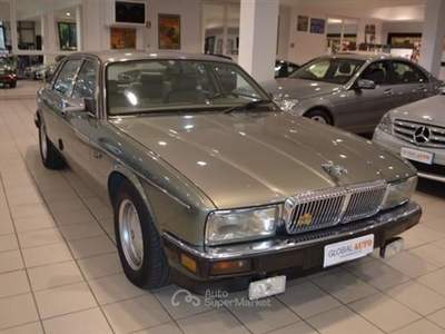 Jaguar Daimler Sovereign Daimler XJ40 Cat Automatic Grigio usata Seregno