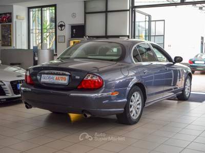 Jaguar S-Type (X202) 3.0 V6 24V cat Executive Grigio usata Seregno