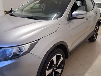 Nissan Qashqai auto unico proprietario perfetta in tutto Bronzo usata Monopoli
