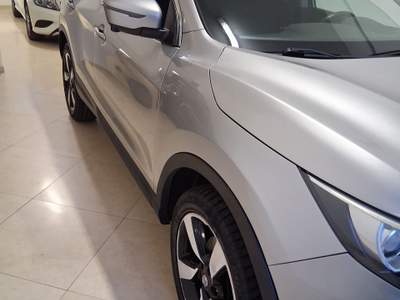 Nissan Qashqai auto unico proprietario perfetta in tutto Bronzo usata Monopoli