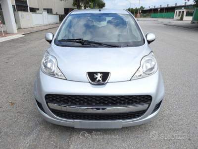 Peugeot 107 5p. Active * OK NEOPATENTAT usata Calderara di Reno