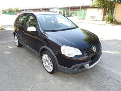 Volkswagen Polo Cross 1.4/80CV 16V *NEOPATENTATO usata Calderara di Reno