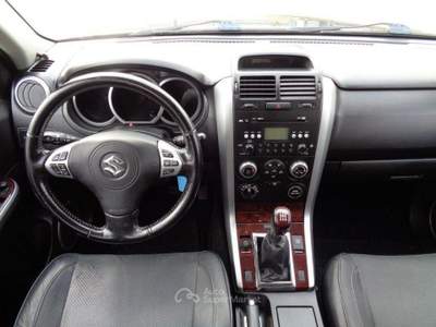 Suzuki Grand Vitara 5 porte 4x4 EXECUTI usata Calderara di Reno