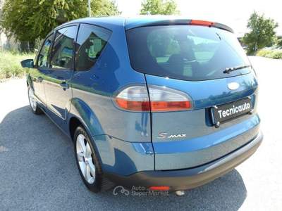 Ford S-Max TITANIUM usata Calderara di Reno