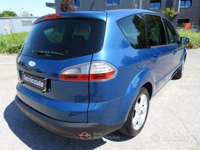 Ford S-Max TITANIUM usata Calderara di Reno