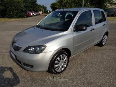 Mazda 2 5p. Active *OK NEOPATENTATO* usata Calderara di Reno