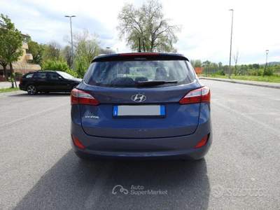 Hyundai i30 Wagon 1.6 CRDi Comfort usata Calderara di Reno