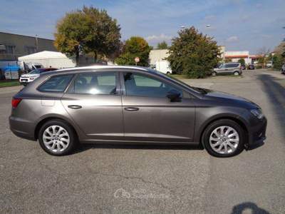 Seat Leon TDI 105 CV ST Start/Stop Business usata Calderara di Reno