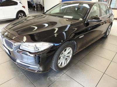 BMW Serie 5 520d 520 d xDrive Touring Modern SW 4X4 E6 *GARAN usata Calderara di Reno