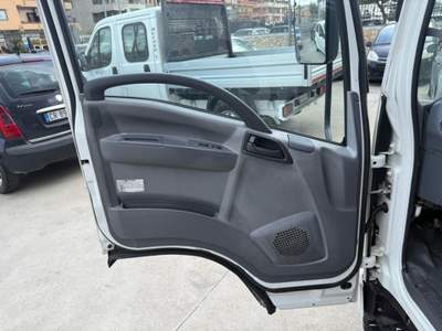 Isuzu M21 Heavy COMPATTATORE RIFIUTI OMB Bianco usata Giugliano in Campania