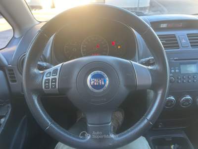 Fiat Sedici Fiat Sedici 1.9 MJT 4x4 Emotion Blu/Azzurro usata Caivano