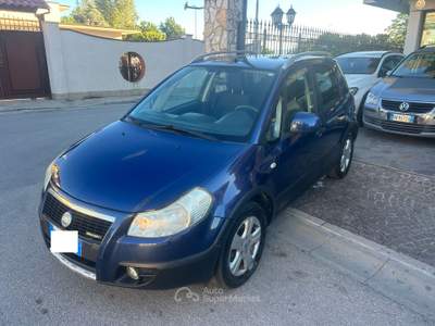 Fiat Sedici Fiat Sedici 1.9 MJT 4x4 Emotion Blu/Azzurro usata Caivano Fiat Sedici Fiat Sedici 1.9 MJT 4x4 Emotion Blu/Azzurro usata Caivano