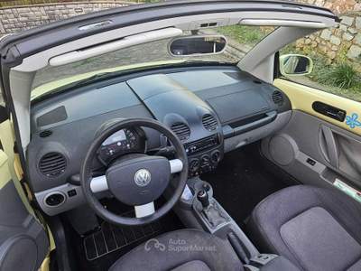 Volkswagen New Beetle NEW BEETLE Giallo usata Cinisello Balsamo