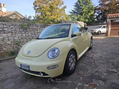 Volkswagen New Beetle NEW BEETLE Giallo usata Cinisello Balsamo
