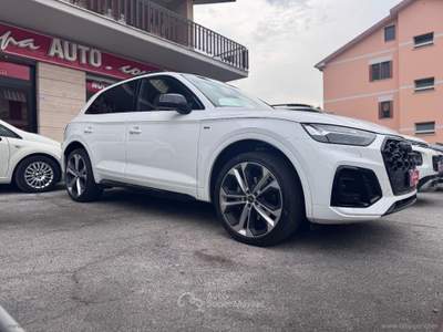 Audi Q5 Q5 TFSI S tronic S line edition IDENTITY BLACK Bianco usata Fonte Nuova