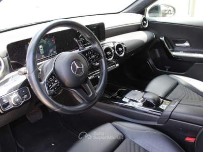 Mercedes-Benz Classe A A 180 d Automatic Executive Nero usata Padula
