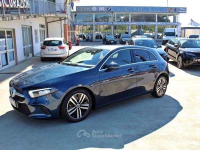 Mercedes-Benz Classe A A 200 d Automatic Sport Blu/Azzurro usata Padula