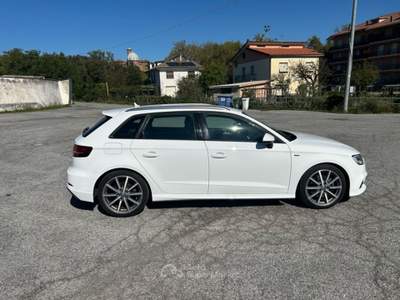 Audi A3 A3 sportback s line tdi quatteo s tronic 184cv Bianco usata Vado Ligure