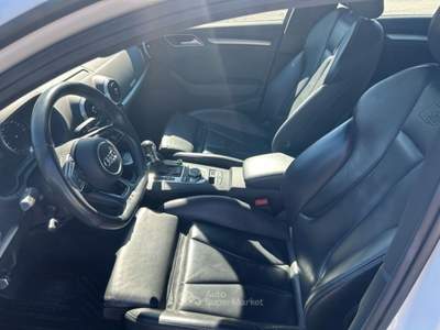Audi A3 A3 sportback s line tdi quatteo s tronic 184cv Bianco usata Vado Ligure