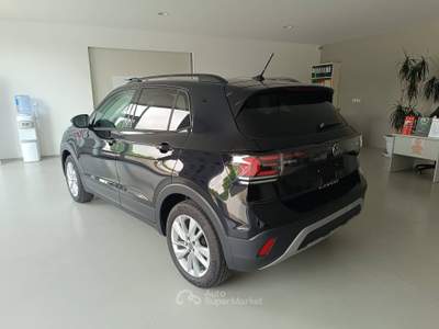 Volkswagen T-Cross Volkswagen T-cross 1.0 tsi 95cv Edition Plus Nero usata Villanova d'Asti