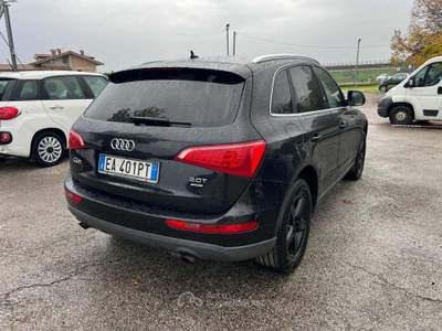 Audi Q5 2.0 TFSI 211 CV quattro S tronic SOLO COMMERC Nero usata Rimini