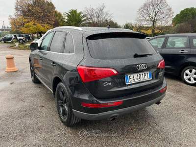 Audi Q5 2.0 TFSI 211 CV quattro S tronic SOLO COMMERC Nero usata Rimini