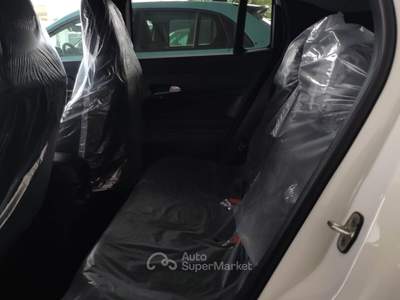 Jeep Avenger 100 CV Summit Km0 Bianco usata MONOPOLI